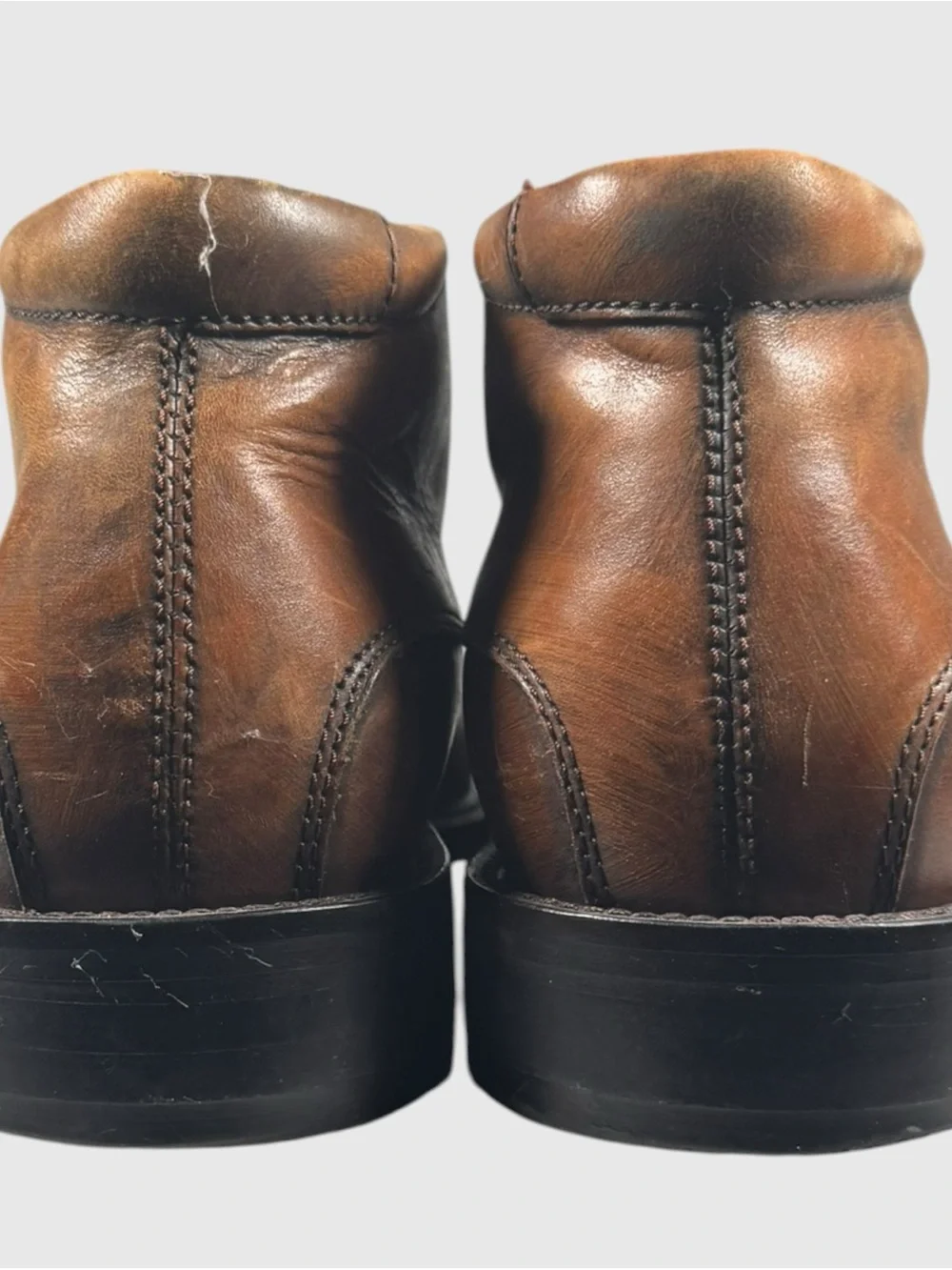Aston Grey Men’s 9 Brown Leather Moc Toe Chukka Boots Style 3012